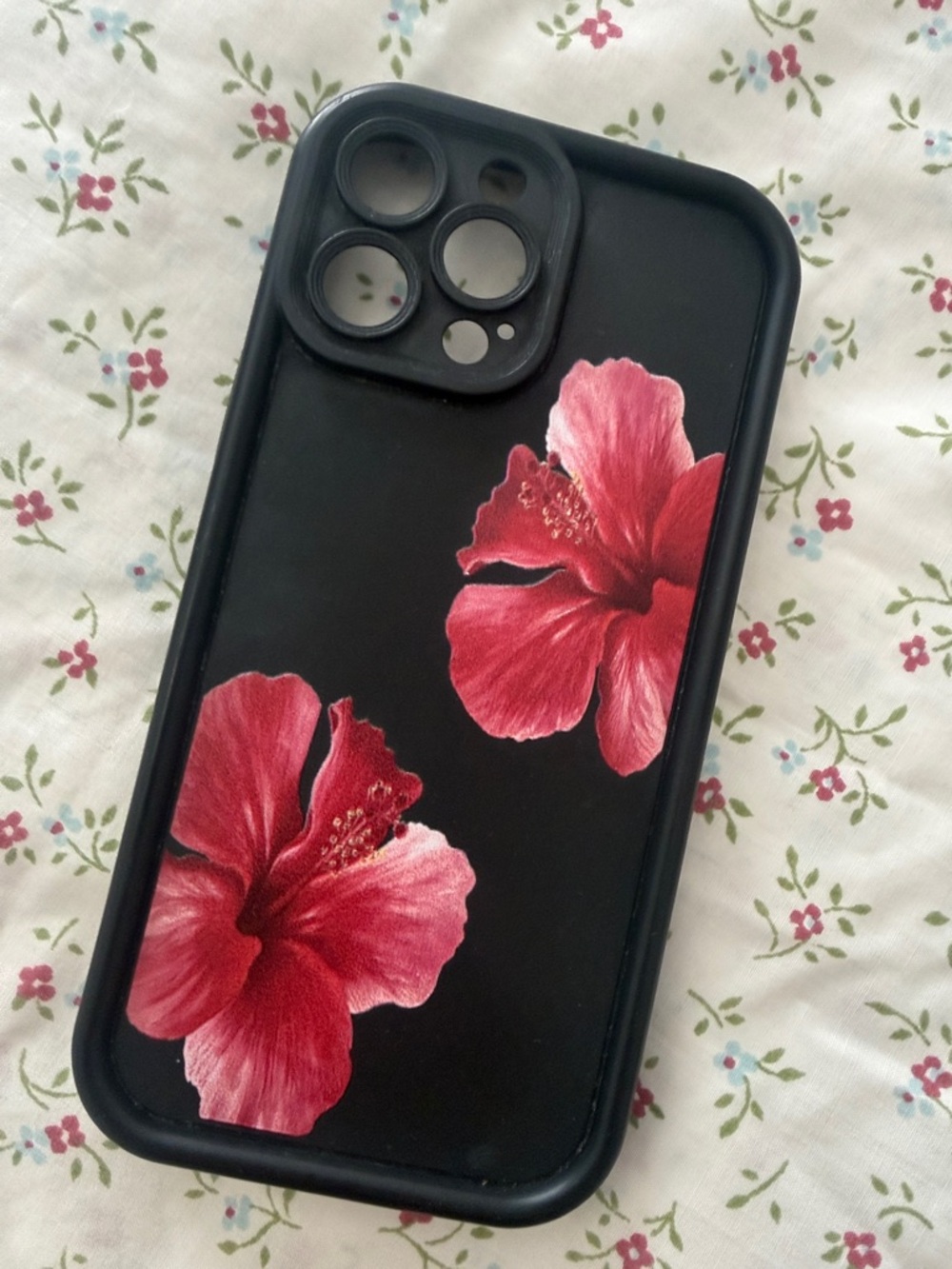SHEIN Black Silicone Phone Case with Red Floral Hibiscus Print